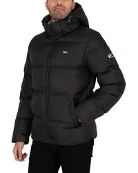 Tommy Hilfiger Clothing for Men - Up to 