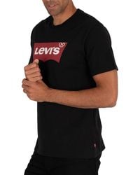 levis black logo t shirt