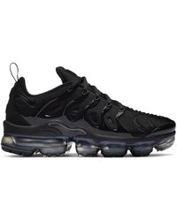 womens white nike vapormax plus