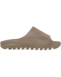 yeezy slippers price