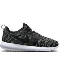 roshe run black womens price