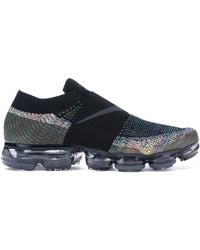 vapormax moc triple black footlocker