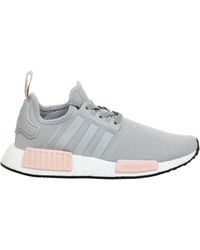 adidas nmd r1 core black clear pink