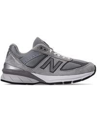 new balance 990 2002r