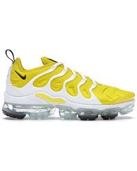 nike vapormax plus womens footlocker