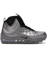 nike air bakin posite triple black