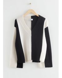 & Other Stories - Oversized Lambswool V-neck Sweater - Lyst