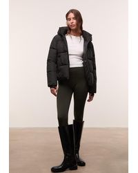 Stradivarius - Giubbotto Imbottito Basic Con Cappuccio - Lyst