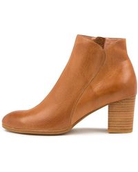 Diana Ferrari - Diarna Df Dk Tan Natural Heel Leather Dk Tan Natural Heel Boots - Lyst