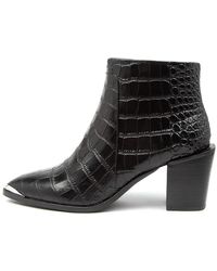 sol sana willis boot