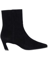 Stuart Weitzman - Goat Leather Chelsea Boot With Leather Sole - Lyst