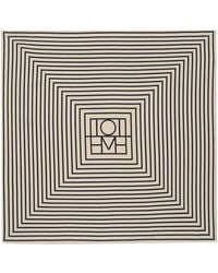 TOTEME - Sciarpa in seta - Lyst