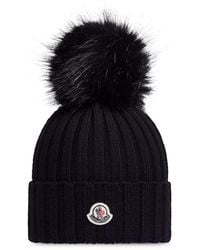 Moncler - Berretto in lana con pon pon - Lyst