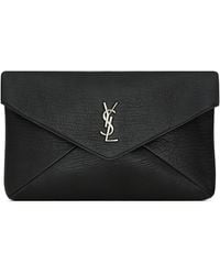 Saint Laurent - Pochette envelope grande cassandre in pelle di agnello martellata - Lyst
