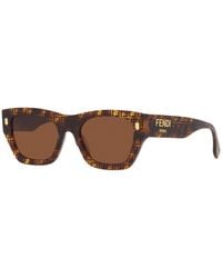Fendi - Sunglass Roma Fe40100i - Lyst