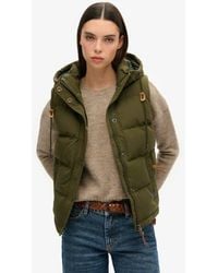 Superdry - Slim Fit Logo Patch Everest Hooded Puffer Gilet - Lyst