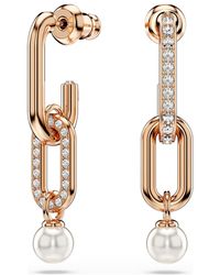 Swarovski - Orecchini pendenti constella, crystal pearl, taglio round, bianchi, placcato color oro rosa - Lyst