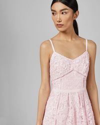 Ted Baker Robe Mi-longue Avec Dentelle Variée - Rose