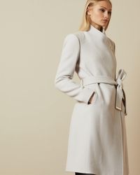Ted Baker Abrigo Cruzado Con Textura Y Cinturón - Neutro