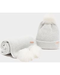 barbour hat and scarf set cream