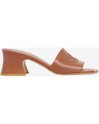Chloé - Soleil 55 Shiny Leather Mules - Lyst