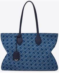 Ferragamo - Large Star Monogram Tote Bag - Lyst