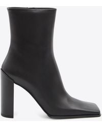 Alaïa - 90 Square-Toe Ankle Boots - Lyst