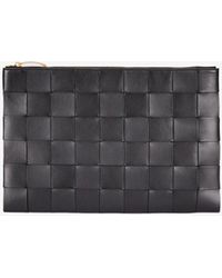 Bottega Veneta - Large Intreccio Leather Pouch Bag - Lyst