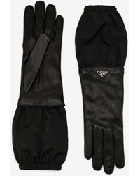 Prada - Logo Appliqué Leather Gloves - Lyst