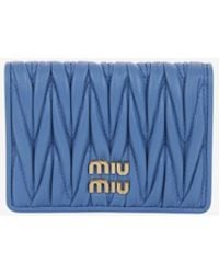 Miu Miu - Matelassé Logo Plaque Leather Cardholder - Lyst