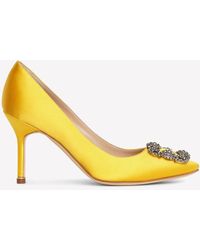 Manolo Blahnik - Hangisi 90 Crystal Buckle Satin Pumps - Lyst