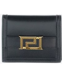 Versace - Greca Goddess Bi-Fold Leather Cardholder - Lyst