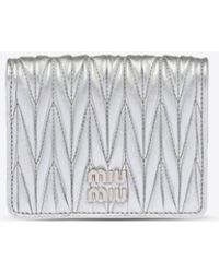 Miu Miu - Small Logo Plaque Quilted Leather Wallet - Lyst
