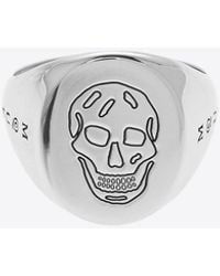 McQueen - Skull Signet Ring - Lyst