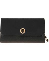 tommy hilfiger travel wallet