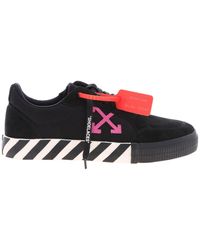 off white nere