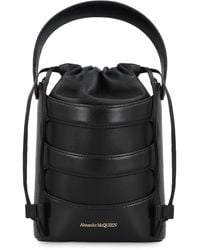 McQueen - Borsa a secchiello The Rise Mini in pelle - Lyst
