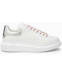Alexander McQueen - Oversized Sneakers In White And Silver - Lyst