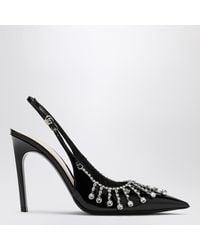 Gucci - Elegant Patent Leather Pump With Crystal Chain - Lyst