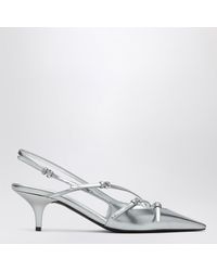 Miu Miu - Décolleté slingback argento con fibbie - Lyst