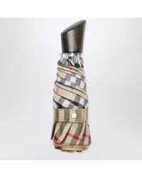 Burberry - Ombrello Pieghevole Check - Lyst