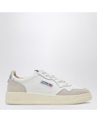 Autry - Baskets Medalist Low En Cuir Et Daim Blancs Avec Détails Argentés - Lyst