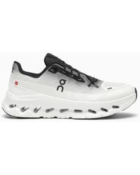 On Shoes - Sneaker bassa cloudtilt nera/bianca - Lyst