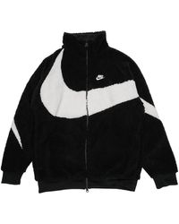 Nike Padded Jacket With Back Swoosh in Black