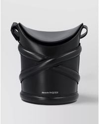 McQueen - The Curve Leather Bucket Bag - Lyst