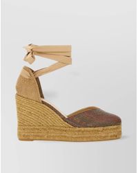 Castañer - Closed Toe Wedge Espadrille Style - Lyst