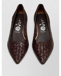 LA ROSE - Carol Pumps Pointed Toe Unique Heel - Lyst