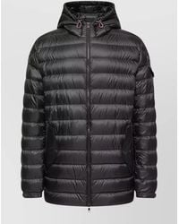 Moncler - Oahu Hooded Short Down Parka Jacket - Lyst