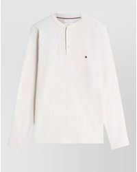 Tommy Hilfiger - Cotton Waffle-Knit Slim-Fit Long-Sleeve Henley T-Shirt - Lyst