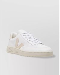 Veja - Leather Logo Low-Top Round Toe Sneakers - Lyst